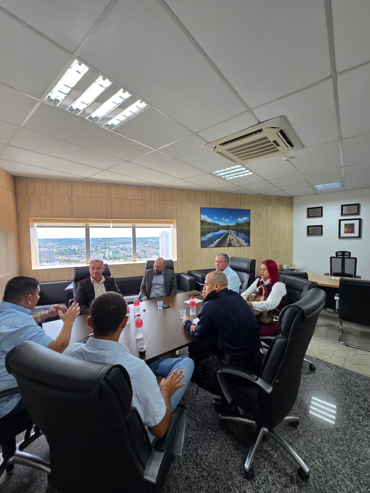 Presidente da Câmara Vânia Alves e prefeito Nei Martins buscam melhorias para a segurança pública de Itapuã do Oeste